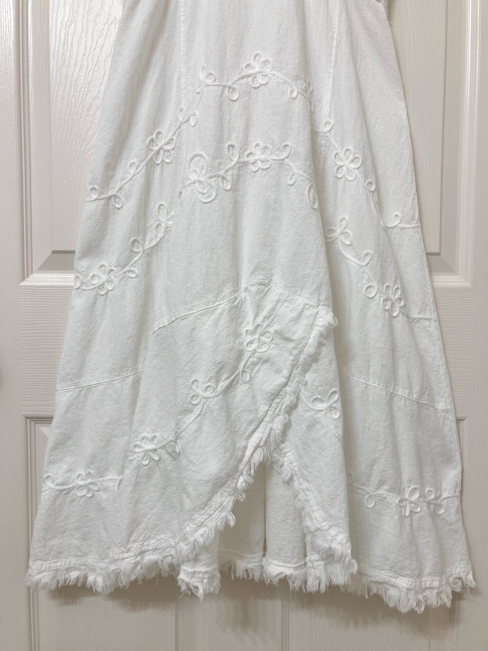White Deep V Neck Peruvian Cotton Strappy Sundress Size Large Coastal Vacation - Picture 4 of 10
